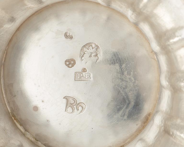 A Swedish 18th century silver sugar-bowl, makers mark of Petter Eneroth, Stockholm 1784.