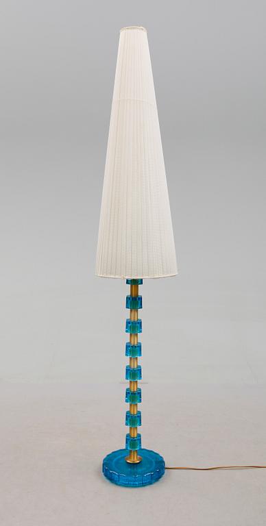 GOLVLAMPA, 1900-talets mitt.