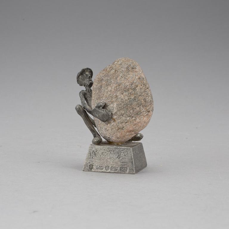 HENRY GUSTAFSSON, skulptur "Lyftet" signerad.