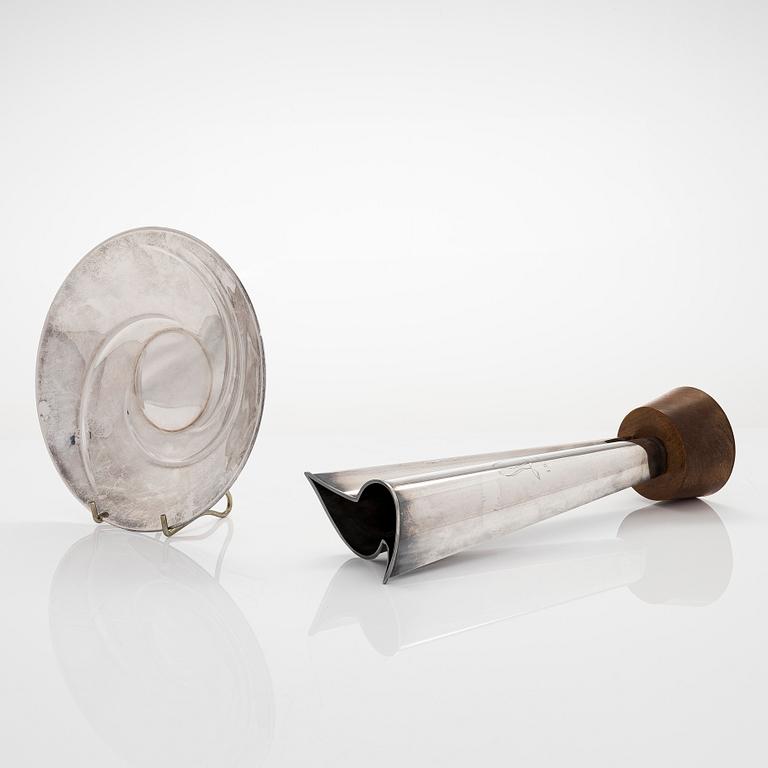 Tapio Wirkkala, a 'Flame' silver vase, and a silver dish, Kultakeskus, Hämeenlinna, 1962 and 1961.