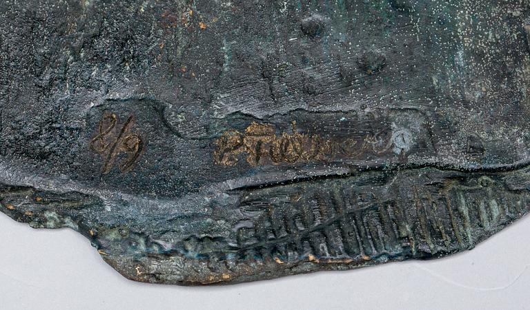 PETER TILLBERG, brons, signerad och numrerad 8/9.