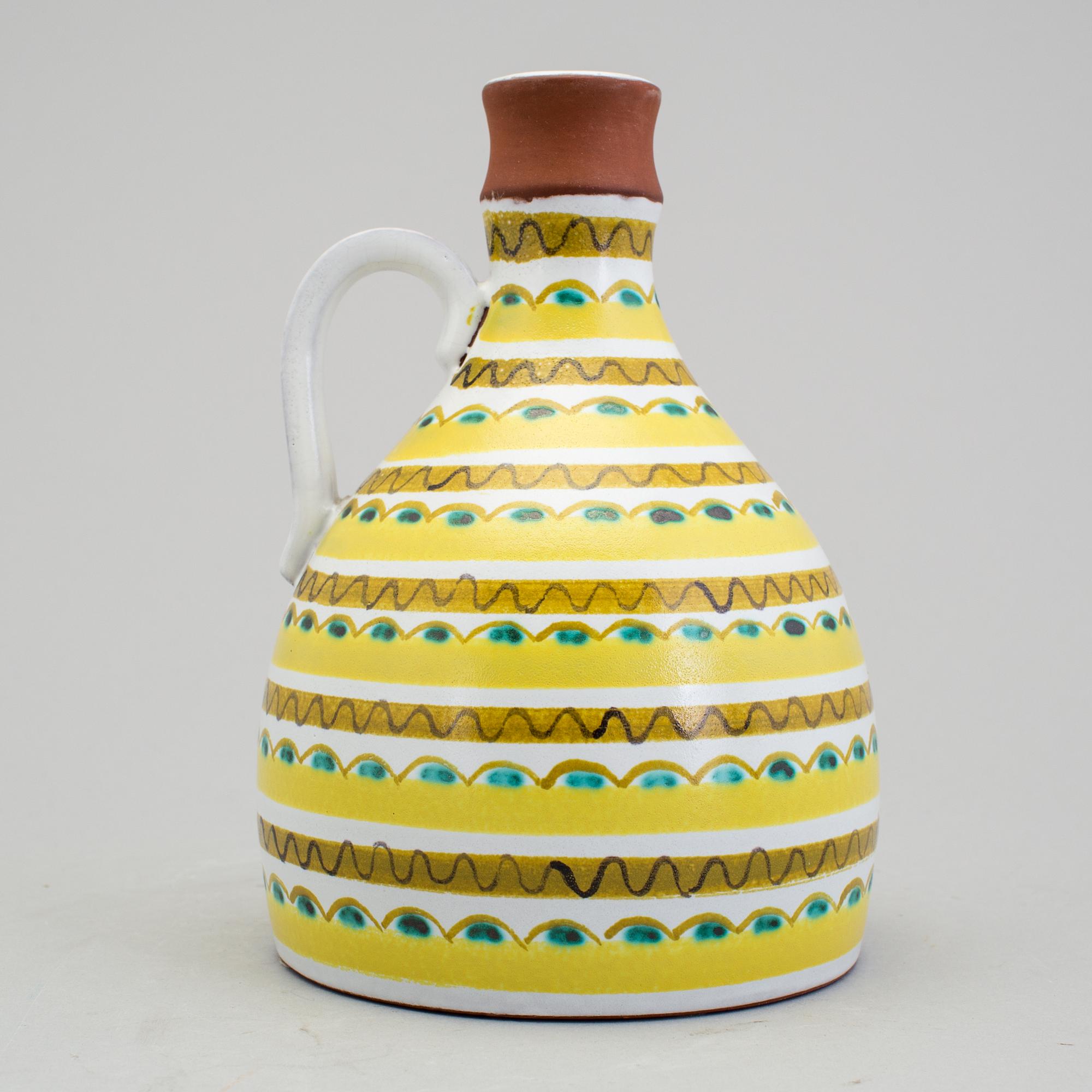 STIG LINDBERG, a faience vase, Gustavsberg 1940/50s.