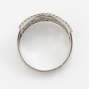 Ring, 14K white gold with small diamonds in a grid pattern.