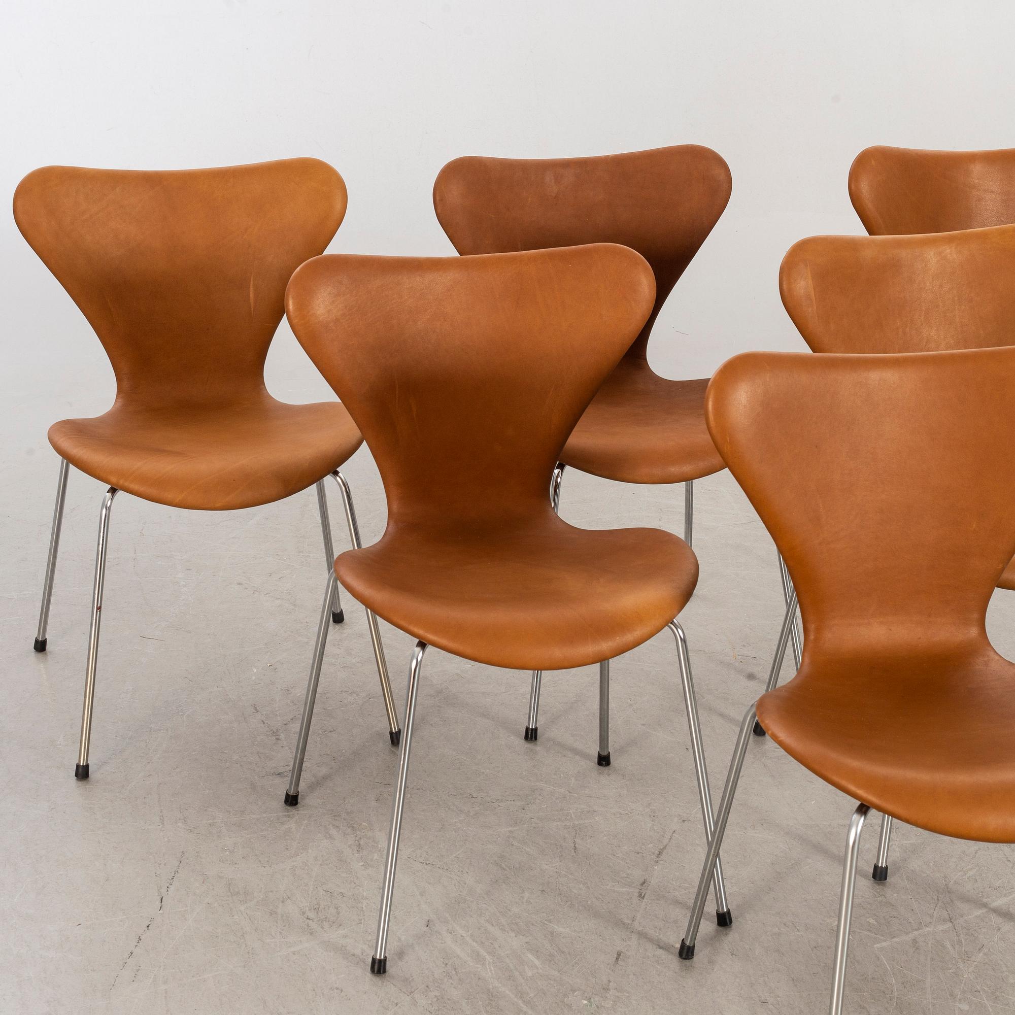 ARNE JACOBSEN, stolar 6 st "Sjuan" för Fritz Hansen Danmark sent 1900-tal.