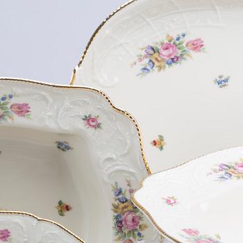 MATSERVIS, 69 delar, porslin, "Sanssouci", Rosenthal.