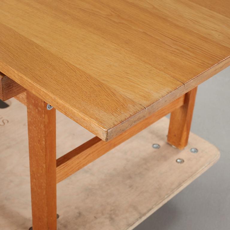 An "AT-15" sofa table, designed by Hans J Wegner for Andreas Tuck, made in the second half of the 20th century.