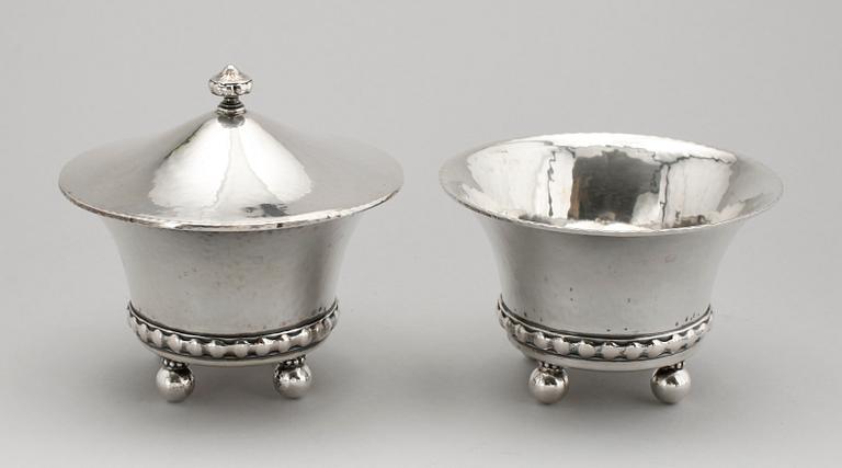 SKÅLAR, 2 st, silver, K Andersson, Stockholm 1918. Vikt ca 425 g.
