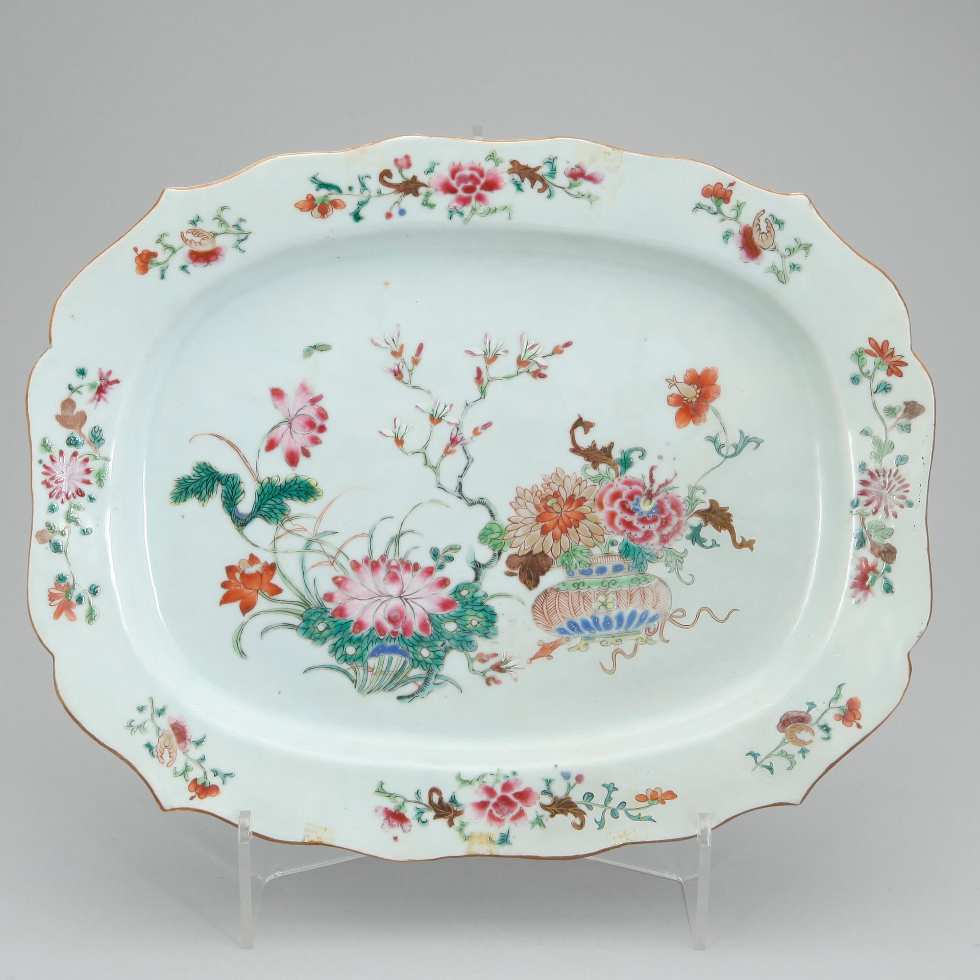 STEKFAT, porslin, Kina, Qianlong, (1736-1795).