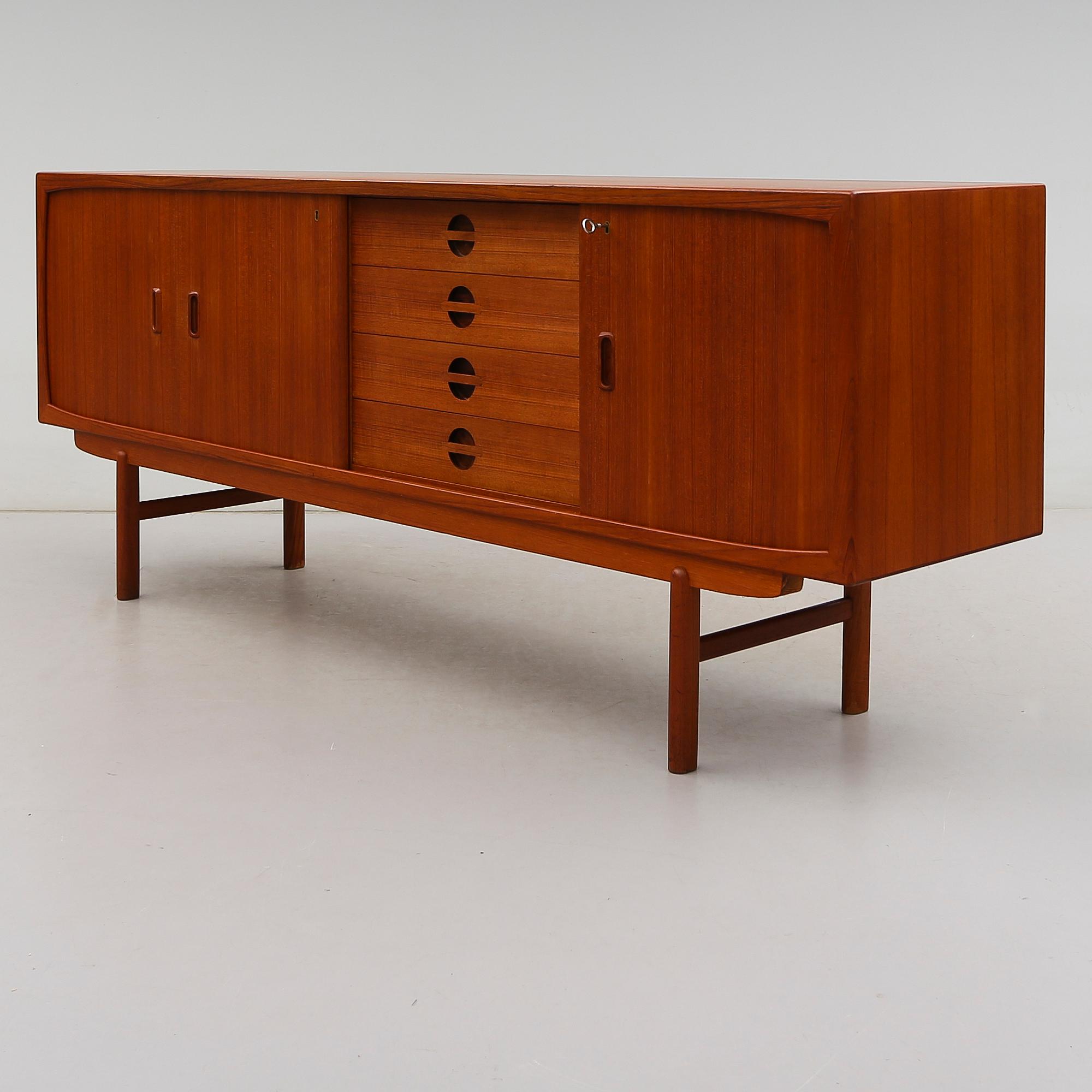 SIDEBOARD, 1900-talets andra hälft.