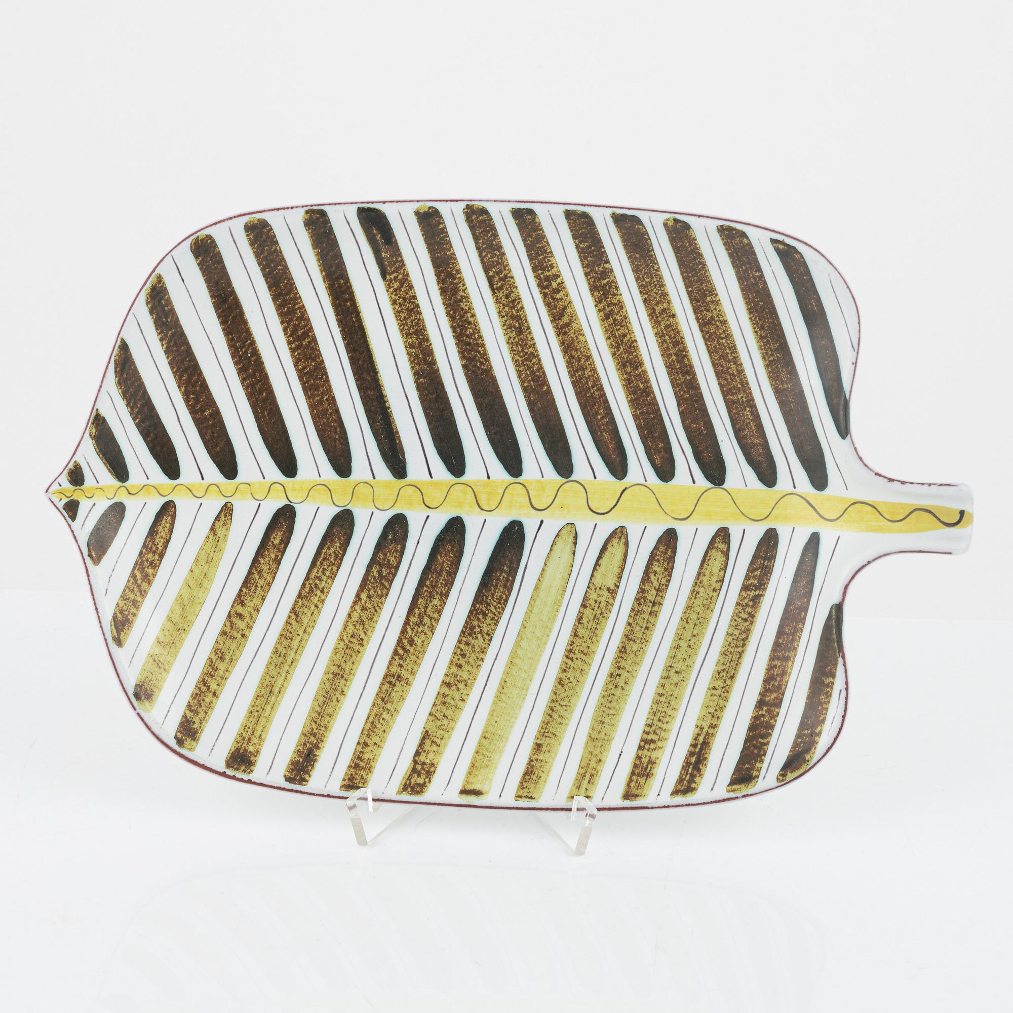 Stig Lindberg, a stonewear vase and a faiance dish and vase, Gustavsberg and Gustavsbergs Studio, Sweden.