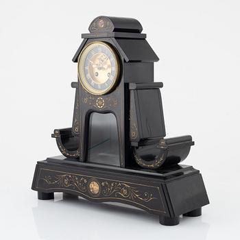 A mantel clock, probably France. Second half of the 19th Century.