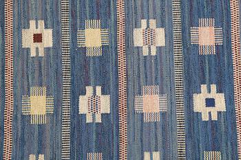 A flat weave by Marianne Richter, model "Hästhov", signed AB MMF MR, 220 x 155 cm.