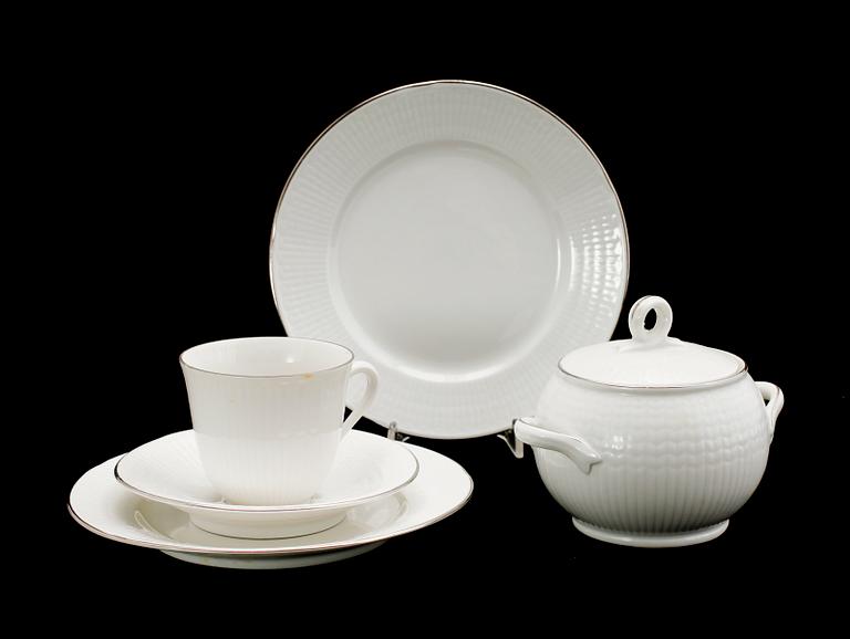 KAFFESERVIS, 36 del, porslin, "Capitol", Rörstrand.