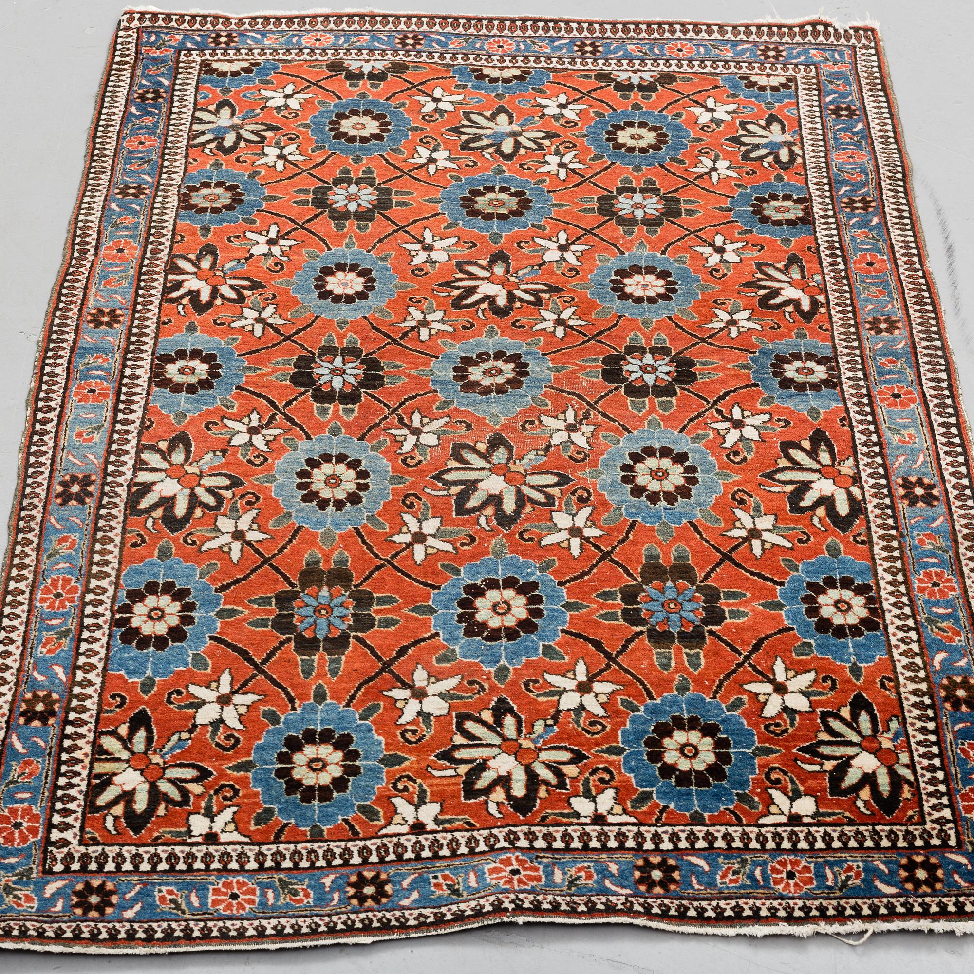 MATTO, an old/semi-antique Veramin, ca 158,5 x 100-105 cm.