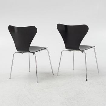 Arne Jacobsen, stolar sex st. "Sjuan", Fritz Hansen, Danmark, 1960- och 70-tal.