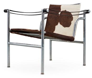 650. A Le Corbusier, Pierre Jeanneret & Charlotte Perriand "LC-1" chromed steel and cowhide armchair, Cassina, Italy.