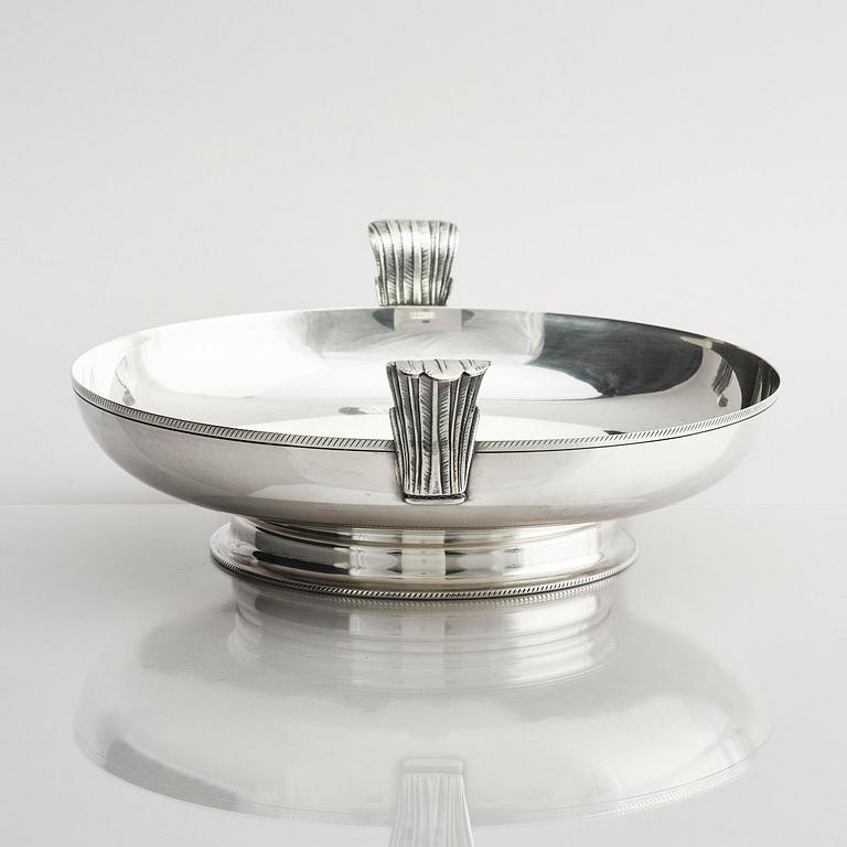 Wolter Gahn, skål, nysilver, Swedish Grace, Karl Wojtech, Stockholm, 1920-tal.