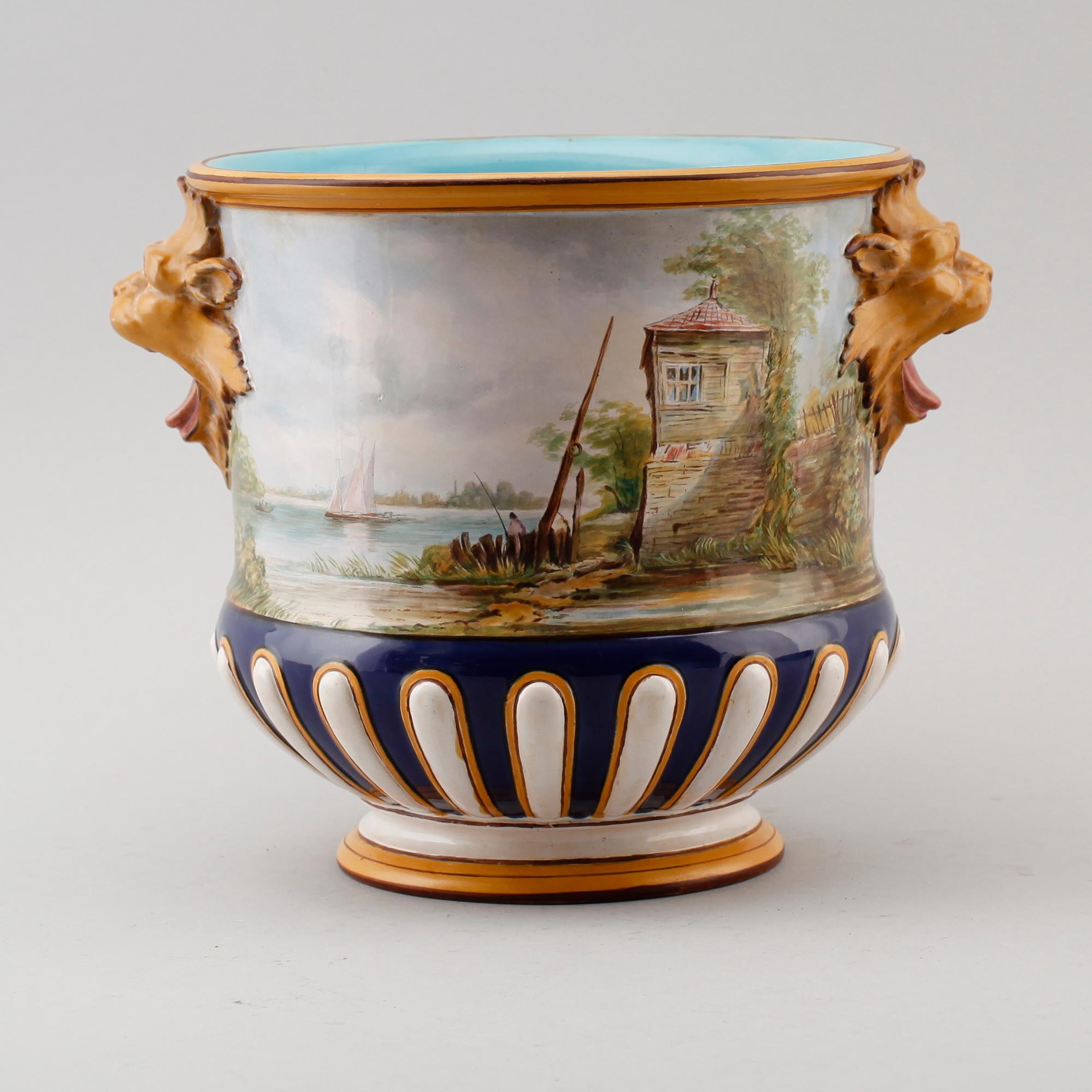 YTTERFODER, porslin, Minton, England, omkring år 1900.