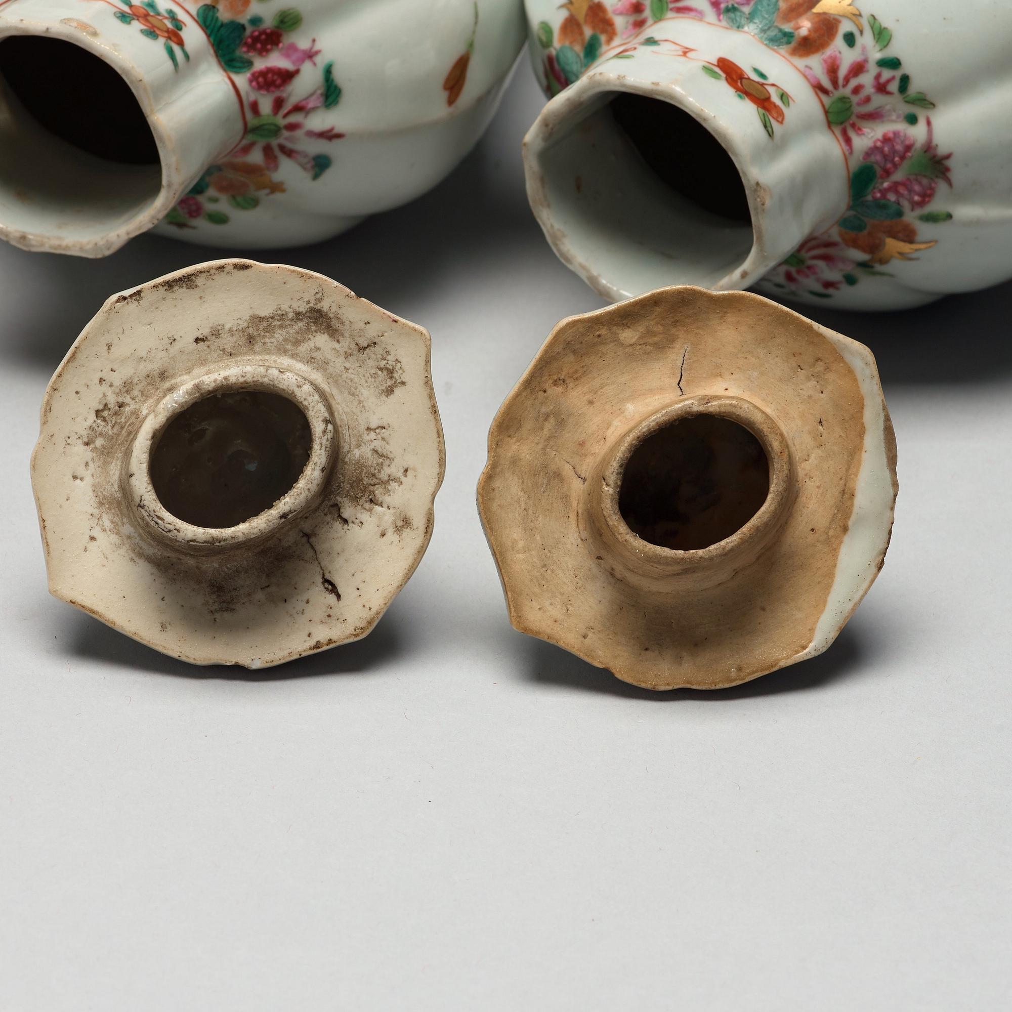A pair of famille rose vases, Qing dynasty, Qianlong (1736-95).