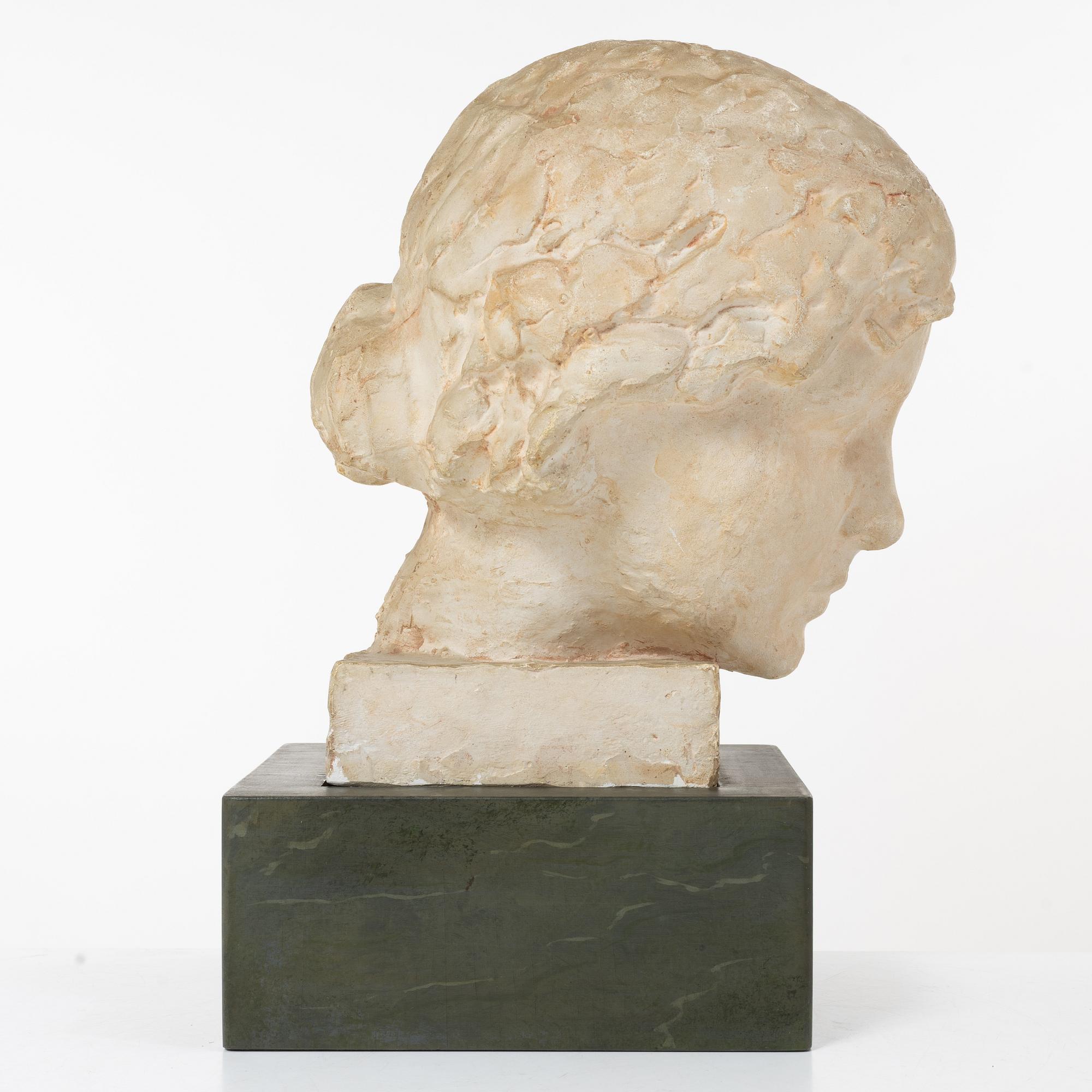 Wäinö Aaltonen, Bust.