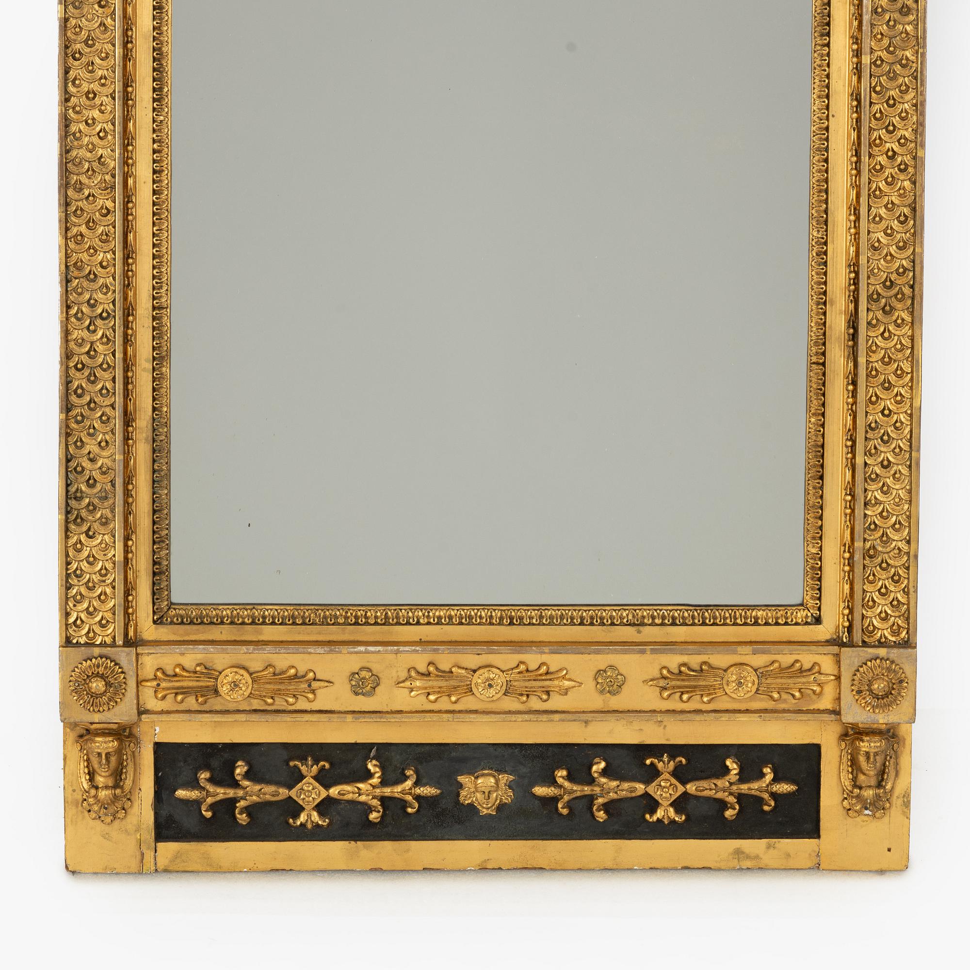 Spegel, tillskriven Jonas Frisk (spegelfabrikör i Stockholm 1805-24), Empire.