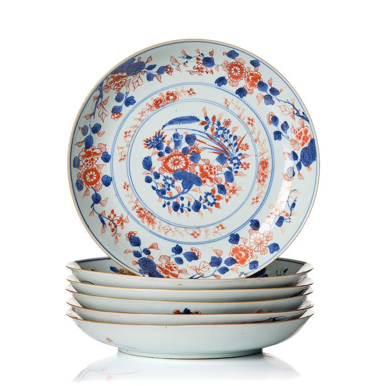 Fat, sex stycken, porslin. Qingdynastin, Kangxi (1662-1722).