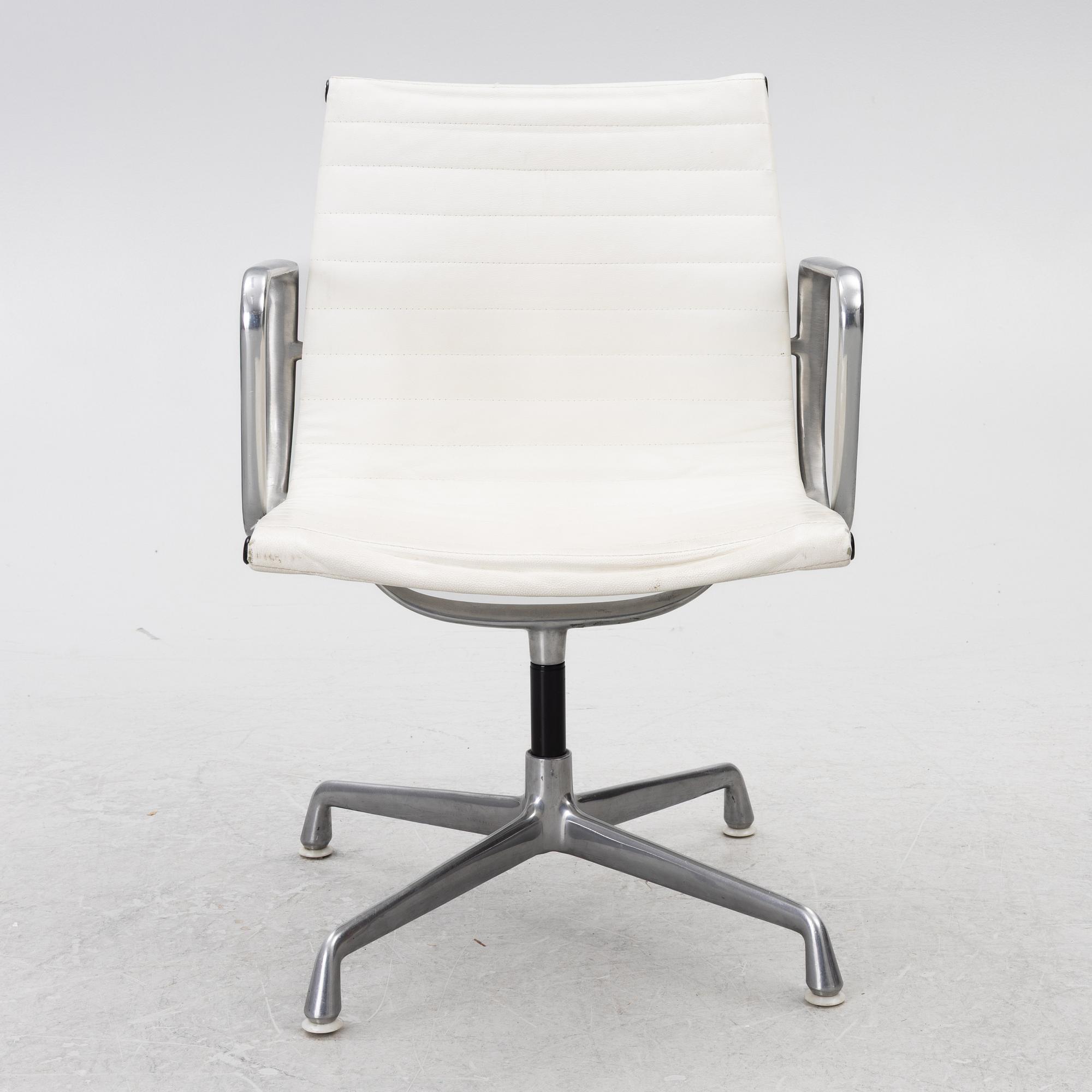 Charles & Ray Eames, Desk chair, "938-138", Herman Miller.