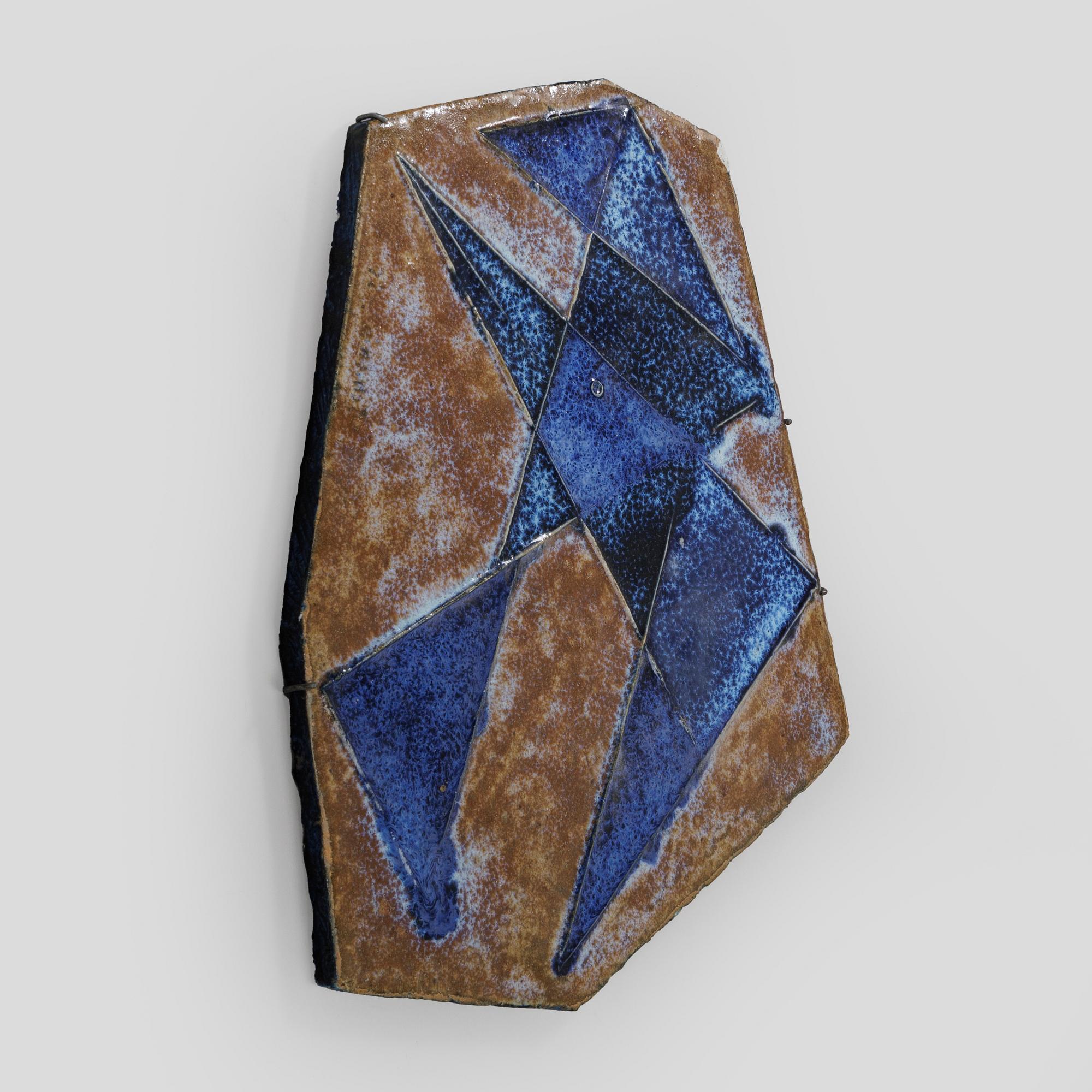 Michael Schilkin, relief, stengods, signerad M. Schilkin -56.