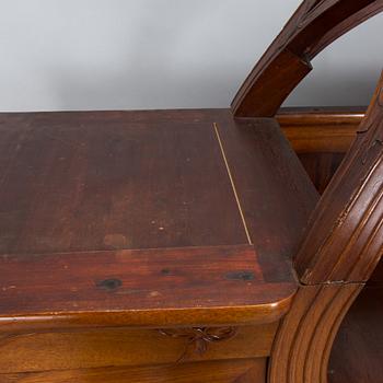 Karl Tirén, Senkki, A.B Naeslunds Möbelfabrik, Uumaja, n. 1901. Jugend.