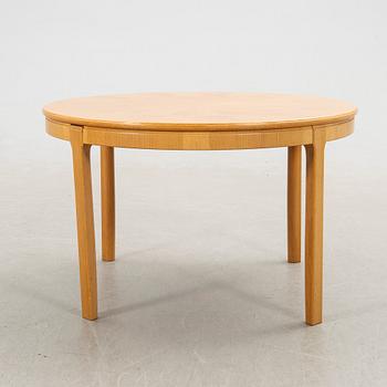 Carl Malmsten, Coffee table "Samsas" late 20th century.