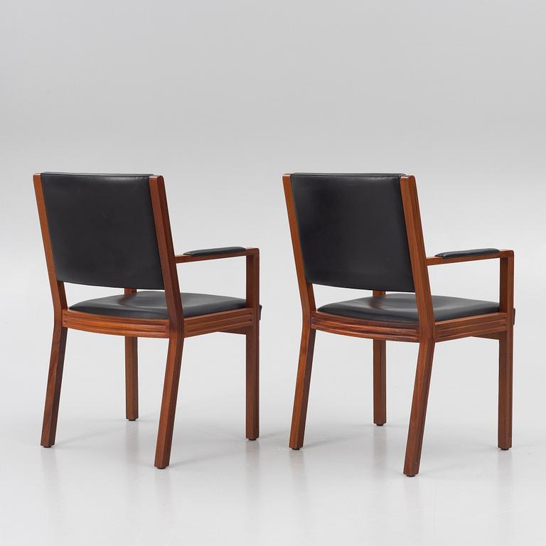 A pair of chairs, second half of the 20th Century.