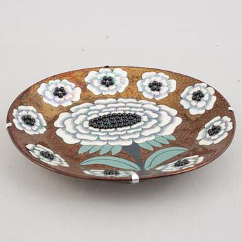 Birger Kaipiainen, a 'Fiori' porcelain dish, Arabia, Finland 1983.