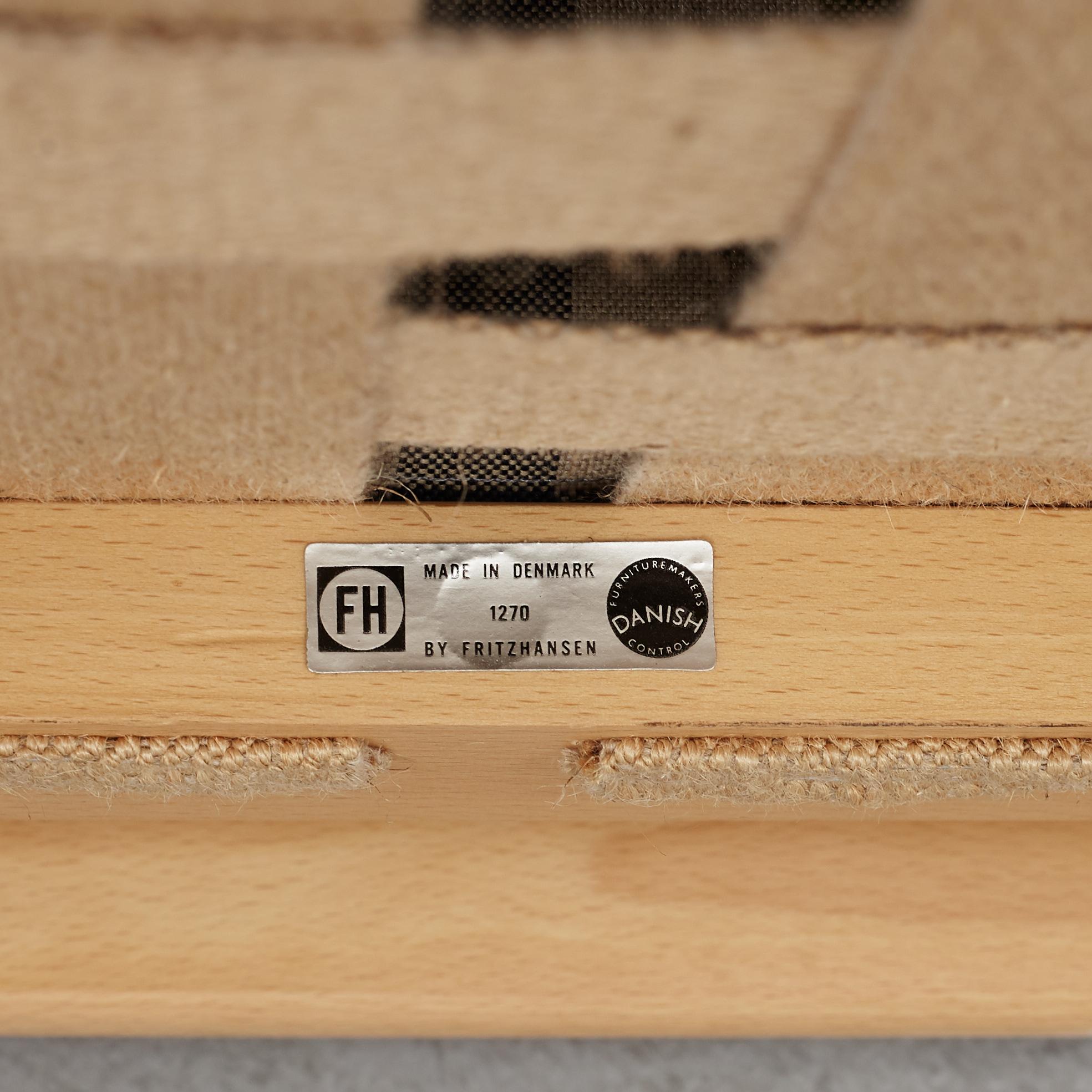 Børge Mogensen, karmstolar ett par, "Tremme hvilestol", Fritz Hansen.