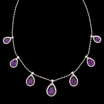 1144. An amethyst and brilliant cut diamond necklace, tot. 2.21 cts.