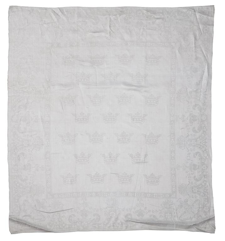 A ROYAL NAPKIN, linen damask. "Strödda kronor". Flors Manufactorie, Mo socken, Hälsingland, Sweden. Woven date 1801.