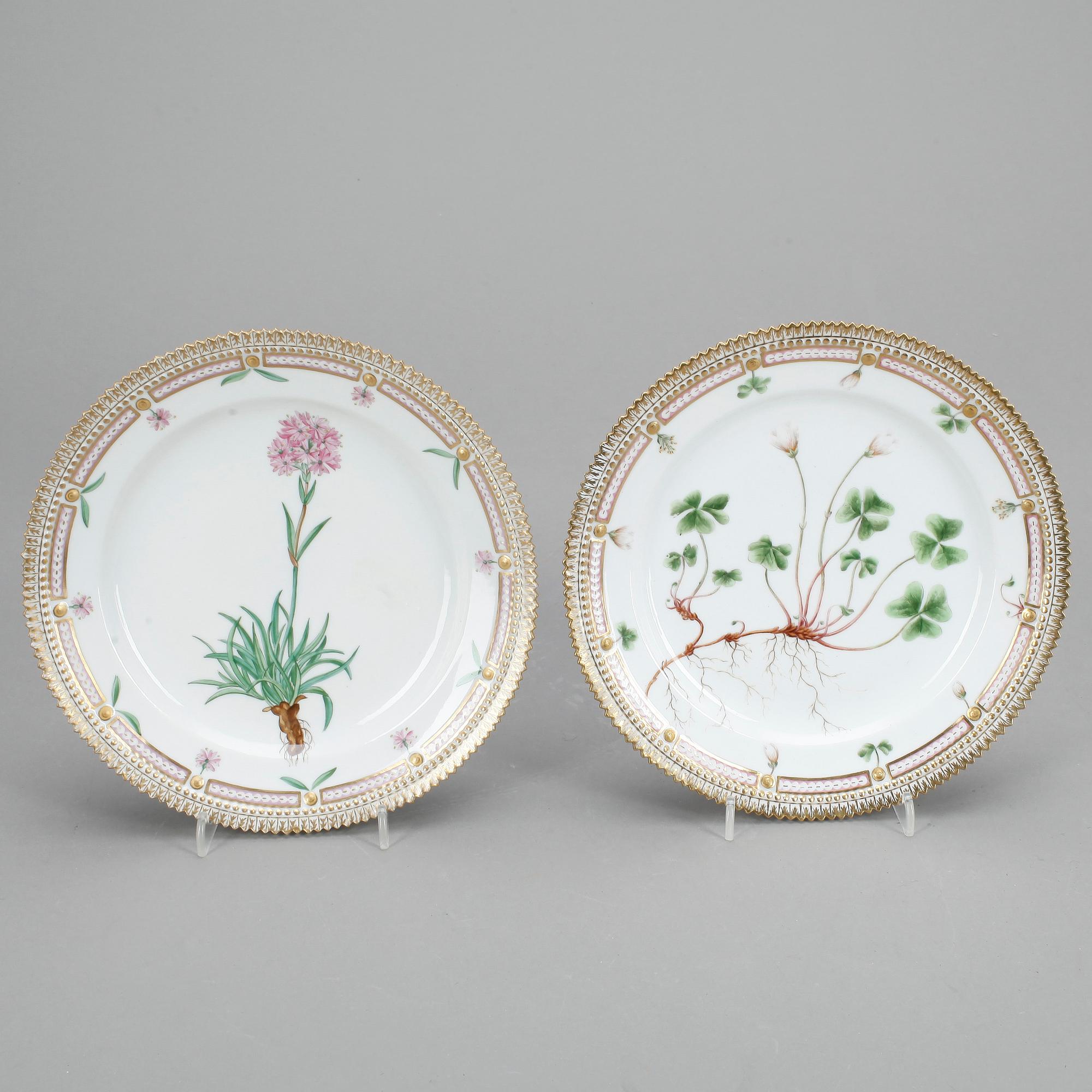 TALLRIKAR, 4st, porslin, "3550", "Flora Danica", Royal Copenhagen.