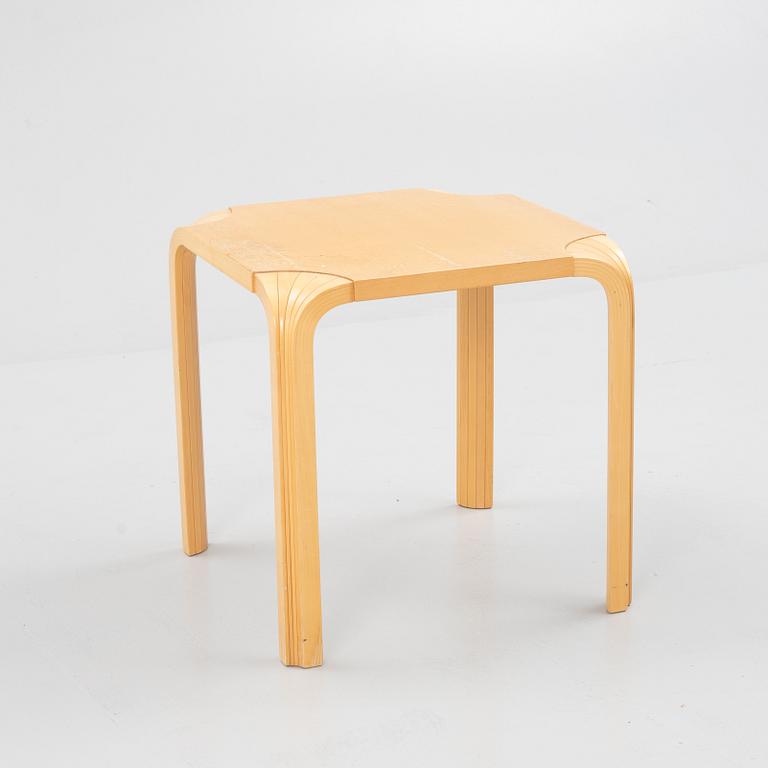 Alvar Aalto, stool X601, Artek.