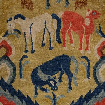 A semi-antique chinese Baotou rug, ca 147,5 x 72 cm.