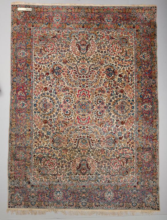MATTA, Kirman, old. Ca 360 x 260 cm.