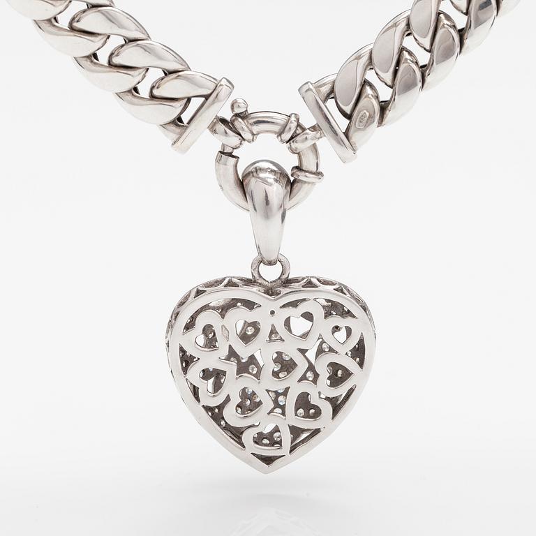 An 14K white gold necklace with diamonds ca. 2.95 ct in total.