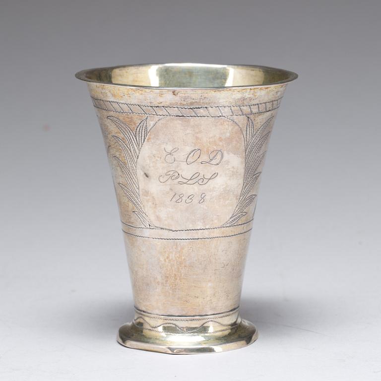 BÄGARE, silver. Petter Johansson(1805-1821) Sölvesborg 1811. 120g.