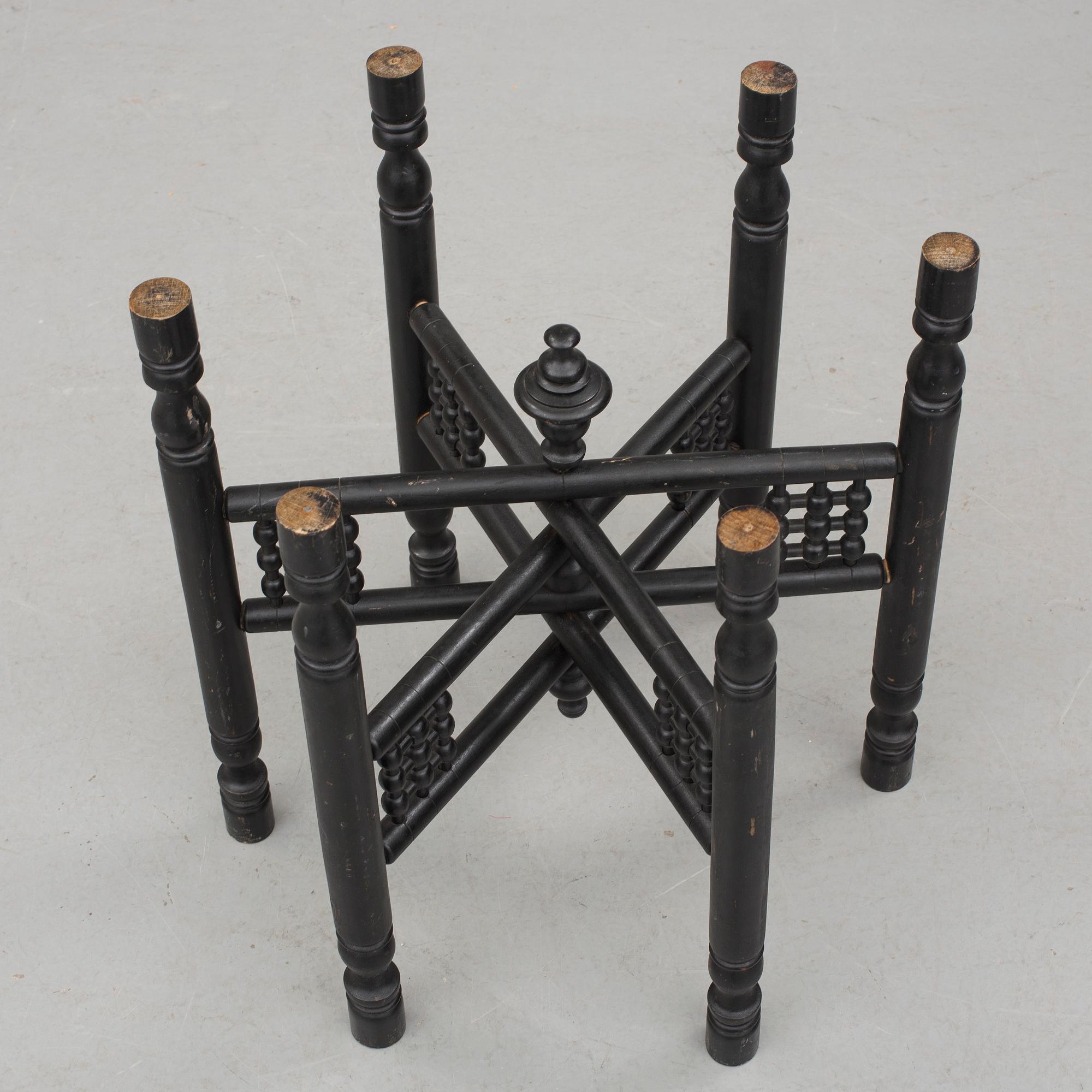 RÖKBORD, 1900-talets första hälft.