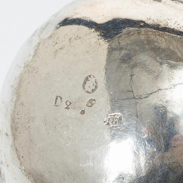 Silver, 10 pieces, Sweden, including a spoon by Gustaf Georg Rehnberg, Norrköping 1811.