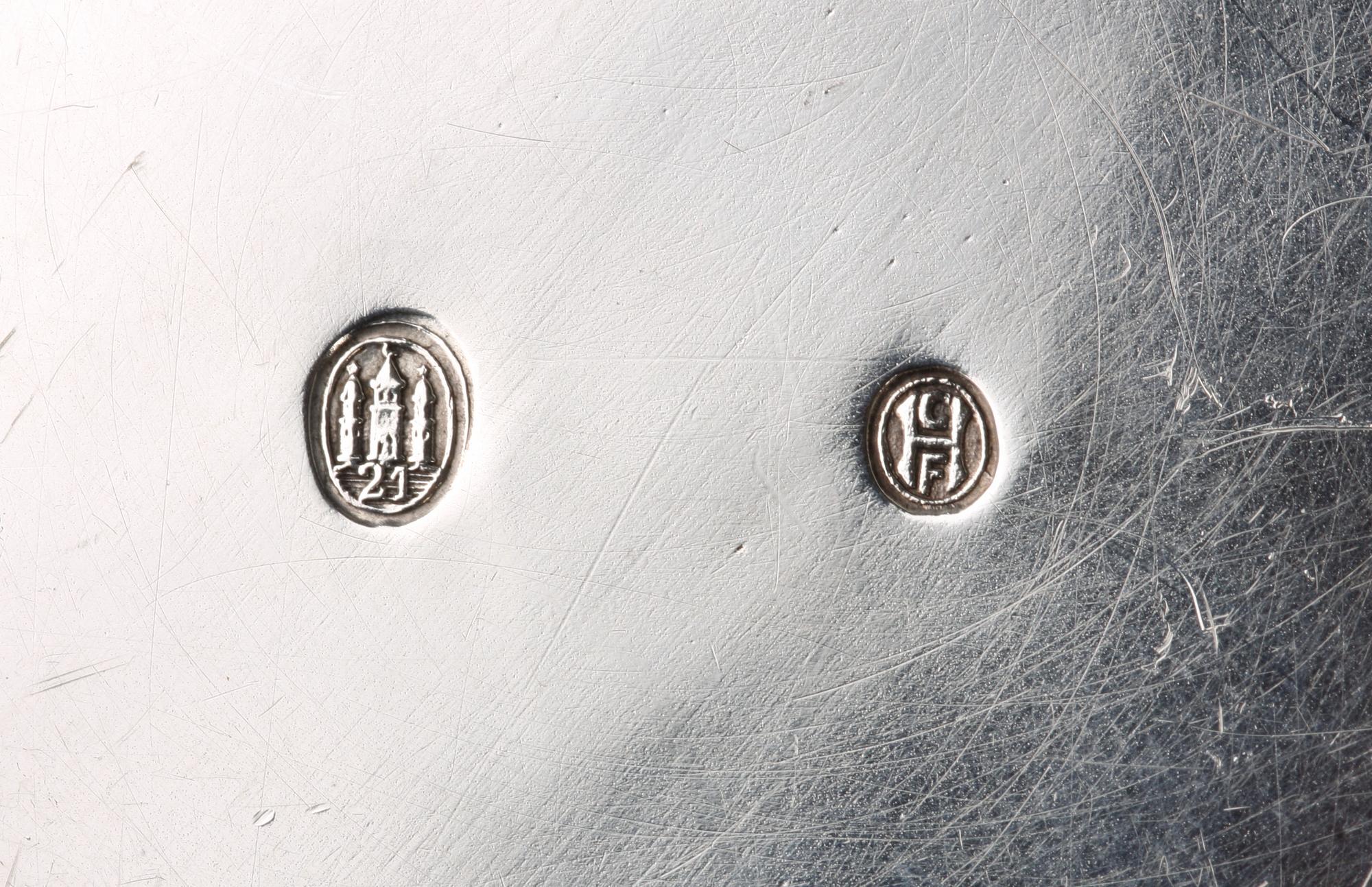 KANNA på RECHAUD, silver, bl a J C Thorning, Köpenhamn 1855 resp 1921.