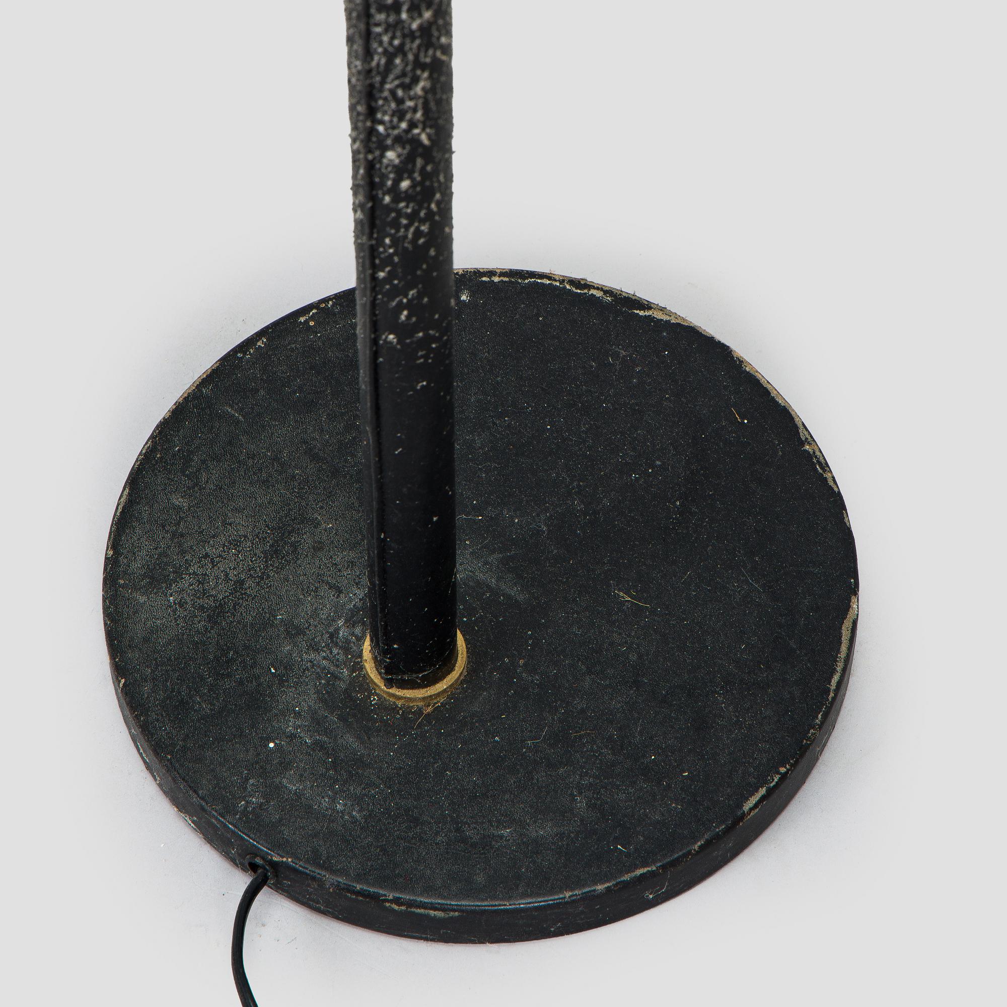 Alvar Aalto, a late 20th century 'A809' floorlamp for Valaisinpaja.