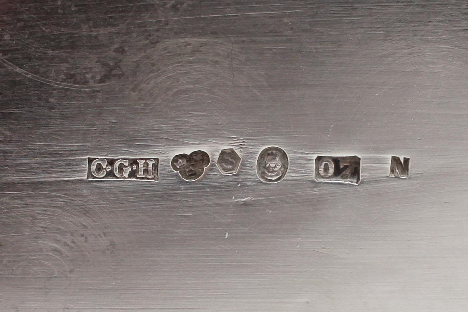 KAFFESERVIS, 3 delar, silver, CG Hallberg, Stockholm 1916, tot vikt ca 1012g.