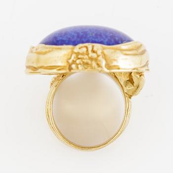 Yves Saint Laurent, ring.