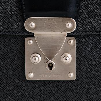 Louis Vuitton, salkku.
