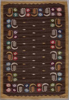 MATTA, rölakan signerad SW (Sofia Widén), omkring 1900-talets mitt, ca 203 X 140cm.