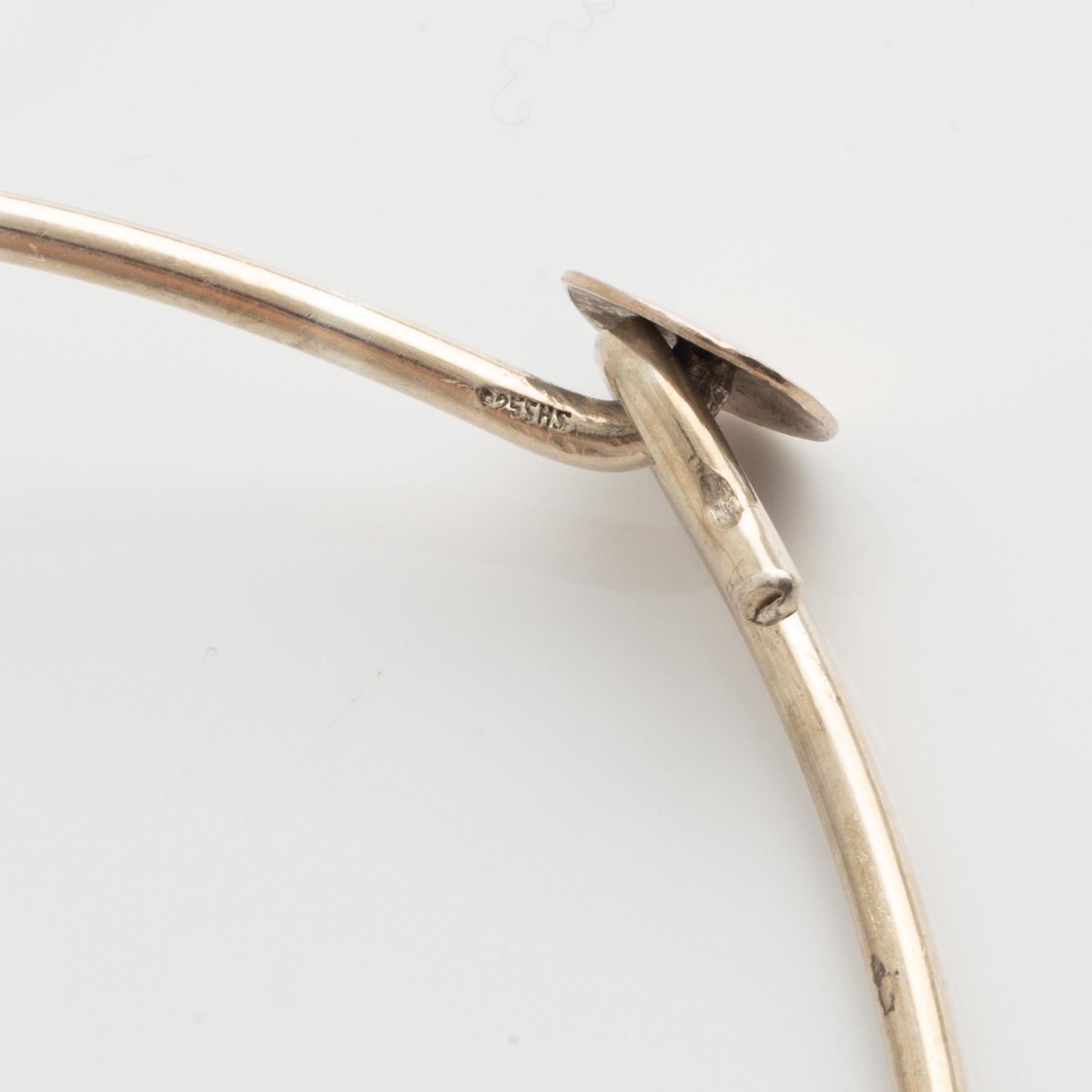 Hänge/brosch i blomform sterlingsilver, Peter von Post.